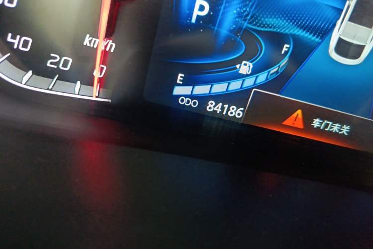 Used CHANGAN CS85 COUPE 2019 2.0T Automatic Version China VI Standard Odometer Close Up
