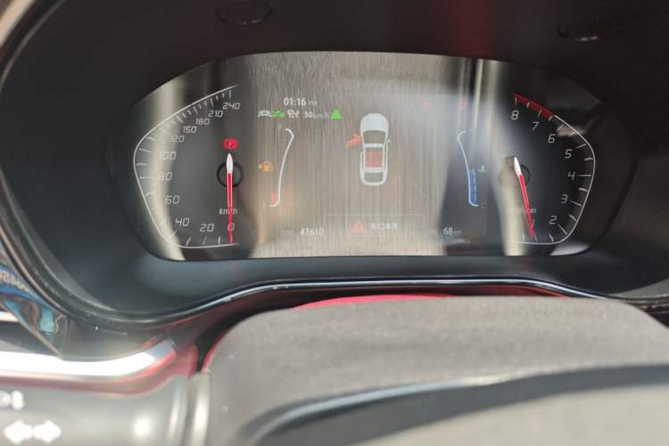 Used CHANGAN CS85 COUPE 2019 1.5T DCT Luxury Version China VI Standard Odometer Close Up