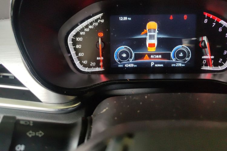 Used CHANGAN CS85 COUPE 2019 1.5T DCT Dynamic Version China VI Standard Odometer Close Up
