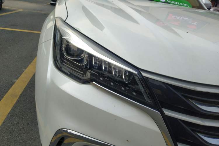 Used CHANGAN CS85 COUPE 2019 1.5T DCT Dynamic Version China VI Standard Right Front Headlight