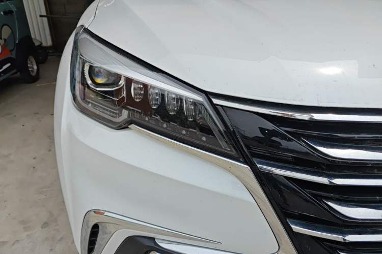 Used CHANGAN CS85 COUPE 2019 1.5T DCT Dynamic Version China VI Standard Right Front Headlight