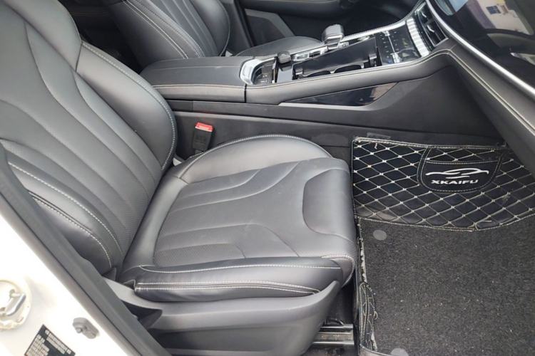 Used CHANGAN CS85 COUPE 2019 2.0T Automatic Luxury Edition China VI Standard Right Front Seat