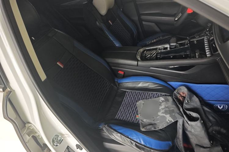 Used CHANGAN CS85 COUPE 2019 1.5T DCT Version China VI Standard Right Front Seat