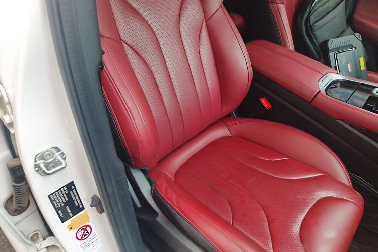 Used CHANGAN CS85 COUPE 2019 1.5T DCT Dynamic Version China VI Standard Right Front Seat