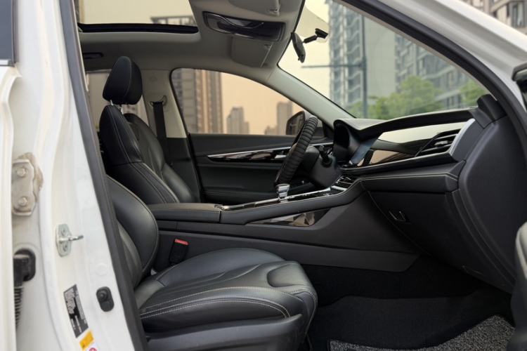 Used CHANGAN CS85 COUPE 2019 2.0T Automatic Luxury Edition China VI Standard Right Front Seat