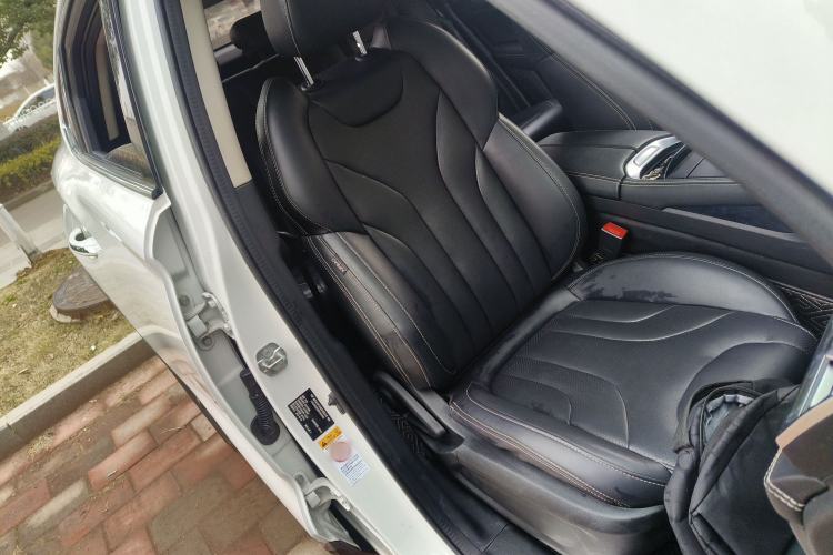 Used CHANGAN CS85 COUPE 2019 1.5T DCT Version China VI Standard Right Front Seat