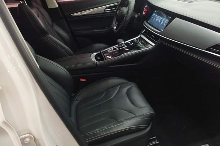 Used CHANGAN CS85 COUPE 2019 2.0T Automatic Version China V Standard Right Front Seat