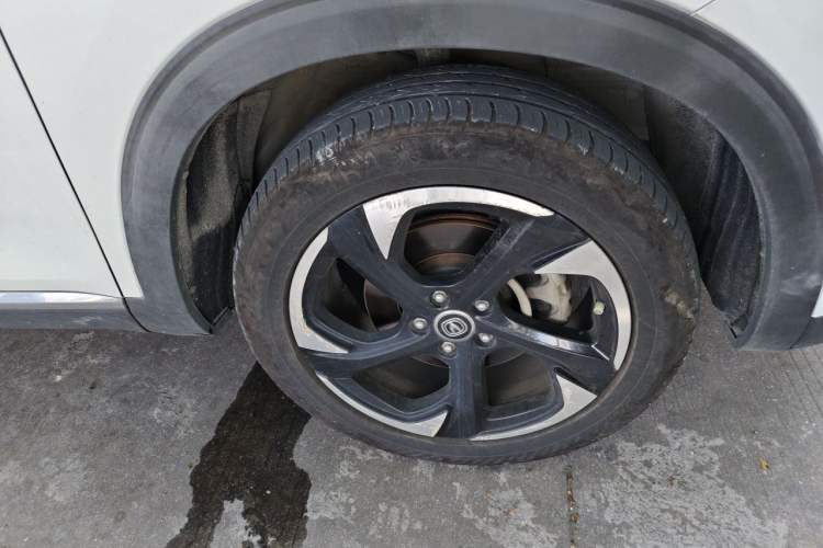 Used CHANGAN CS85 COUPE 2019 2.0T Automatic Version China VI Standard Right Front Wheel Hub