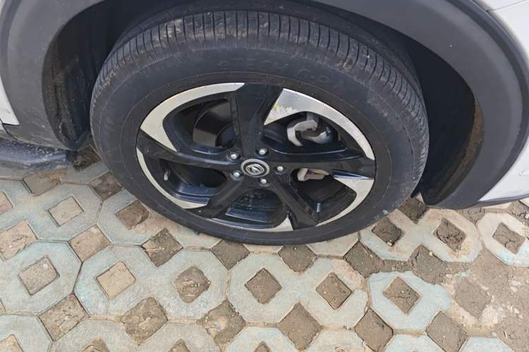 Used CHANGAN CS85 COUPE 2019 2.0T Automatic Luxury Edition China VI Standard Right Front Wheel Hub