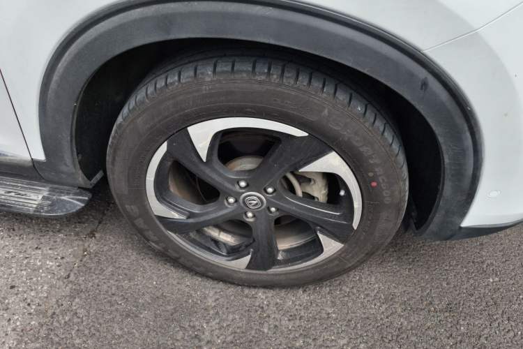 Used CHANGAN CS85 COUPE 2019 2.0T Automatic Luxury Edition China VI Standard Right Front Wheel Hub