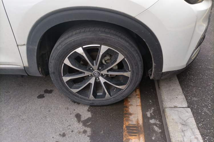 Used CHANGAN CS85 COUPE 2019 1.5T DCT Dynamic Version China VI Standard Right Front Wheel Hub