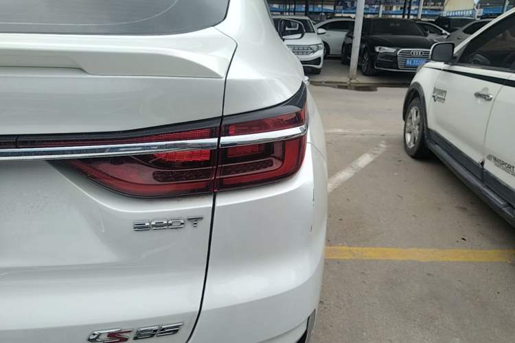 Used CHANGAN CS85 COUPE 2019 1.5T DCT Luxury Version China VI Standard Right Rear Taillight