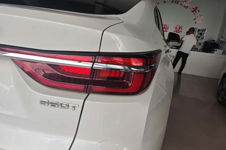 Used CHANGAN CS85 COUPE 2019 1.5T DCT Dynamic Version China VI Standard Right Rear Taillight