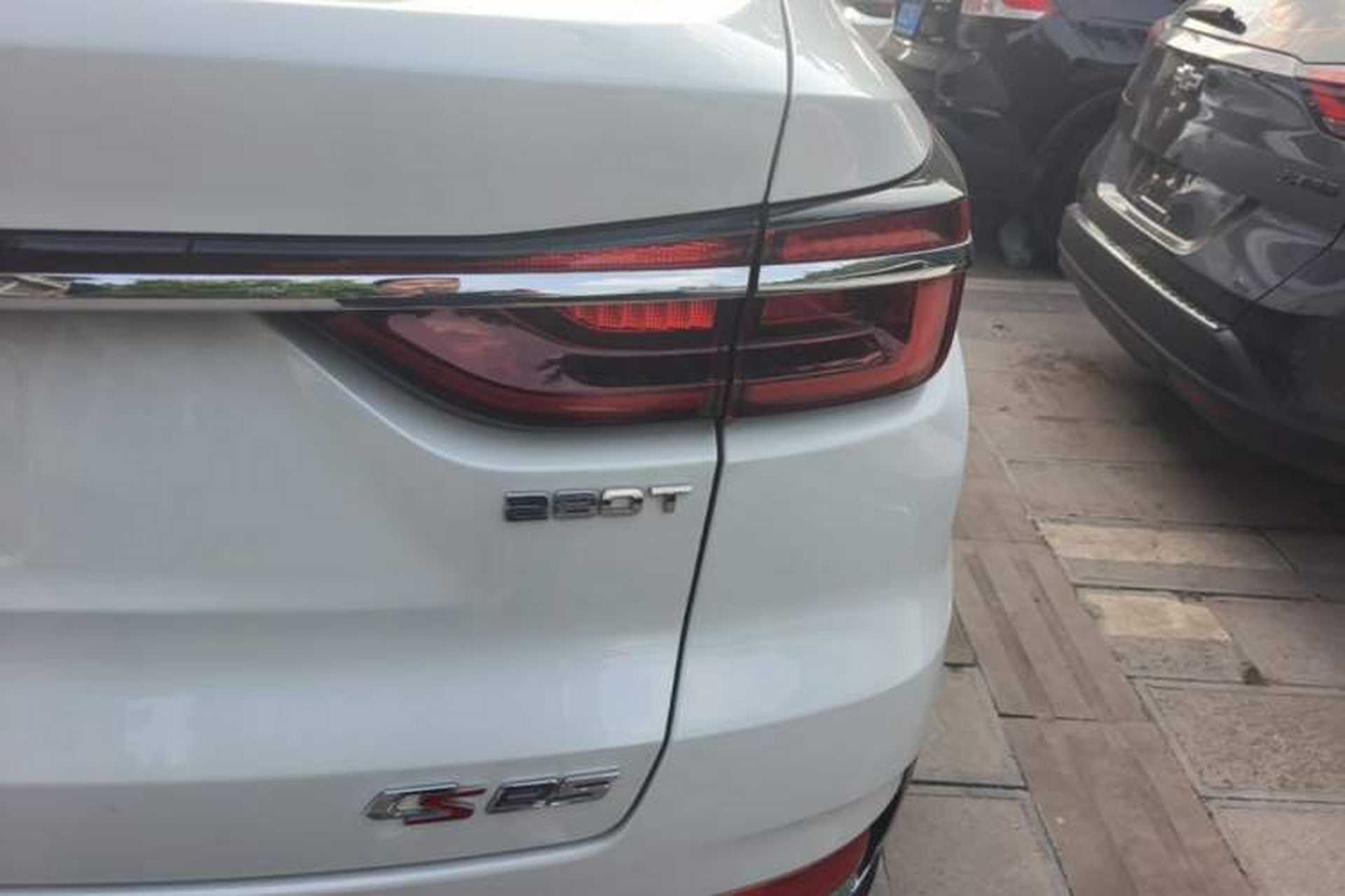 Used CHANGAN CS85 COUPE 2019 1.5T DCT Dynamic Version China VI Standard Right Rear Taillight
