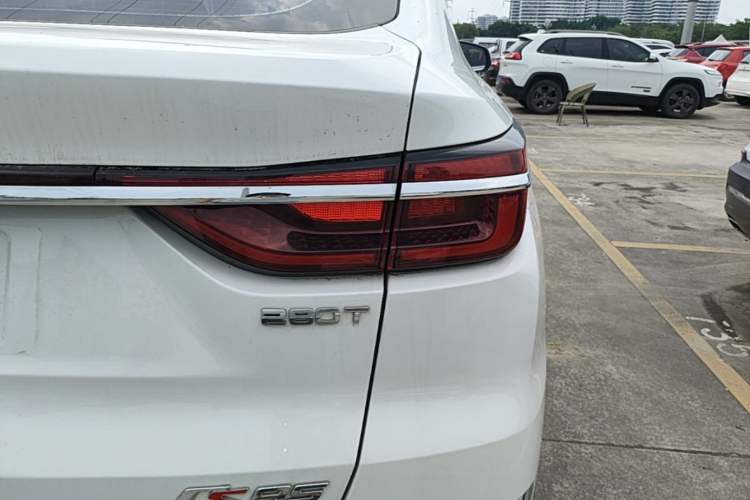 Used CHANGAN CS85 COUPE 2019 1.5T DCT Dynamic Version China VI Standard Right Rear Taillight