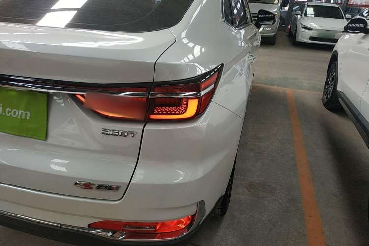 Used CHANGAN CS85 COUPE 2019 2.0T Automatic Version China V Standard Right Rear Taillight