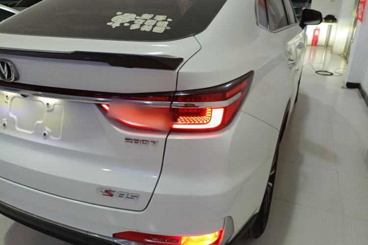 Used CHANGAN CS85 COUPE 2019 1.5T DCT Version China VI Standard Right Rear Taillight