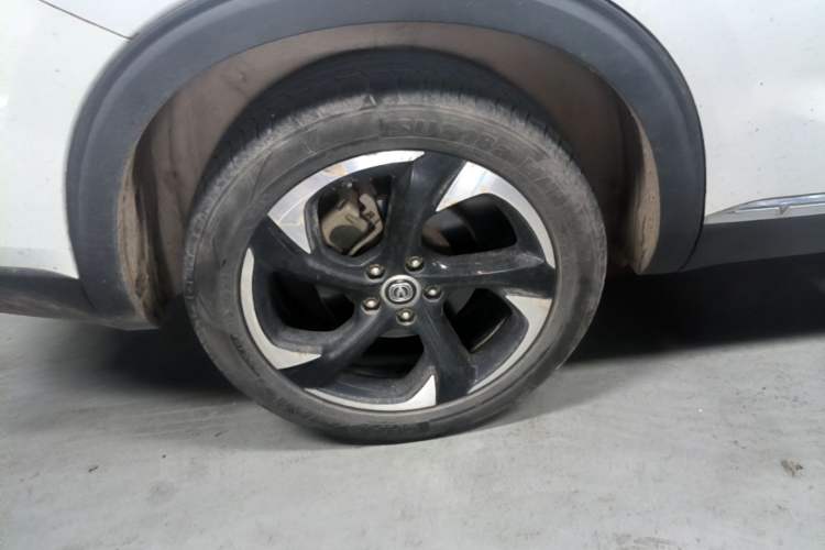 Used CHANGAN CS85 COUPE 2019 2.0T Automatic Smart Version China VI Standard Right Rear Wheel Hub