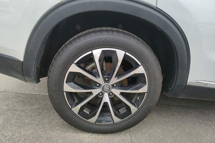 Used CHANGAN CS85 COUPE 2019 1.5T DCT Dynamic Version China VI Standard Right Rear Wheel Hub