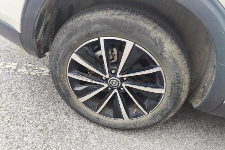 Used CHANGAN CS85 COUPE 2019 1.5T DCT Version China VI Standard Right Rear Wheel Hub
