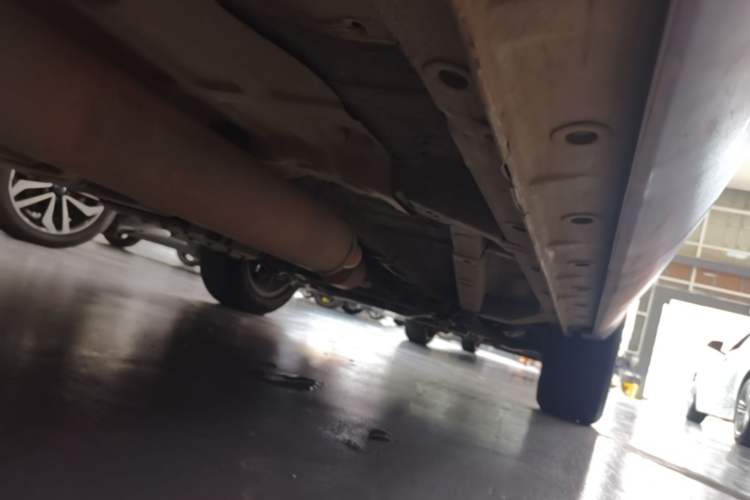 Used CHANGAN CS85 COUPE 2019 1.5T DCT Version China VI Standard Right Side Sill