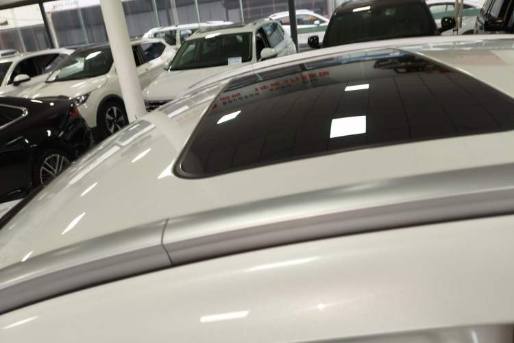 Used CHANGAN CS85 COUPE 2019 1.5T DCT Dynamic Version China VI Standard Roof