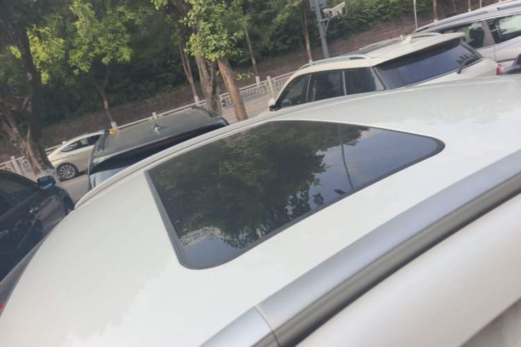 Used CHANGAN CS85 COUPE 2019 1.5T DCT Dynamic Version China VI Standard Roof
