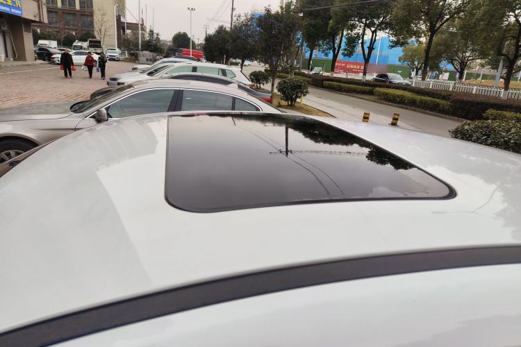 Used CHANGAN CS85 COUPE 2019 1.5T DCT Version China VI Standard Roof