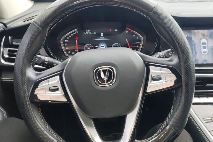 Used CHANGAN CS85 COUPE 2019 2.0T Automatic Luxury Edition China VI Standard Steering Wheel
