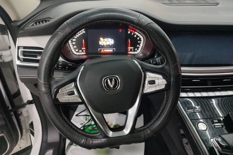 Used CHANGAN CS85 COUPE 2019 2.0T Automatic Version China V Standard Steering Wheel
