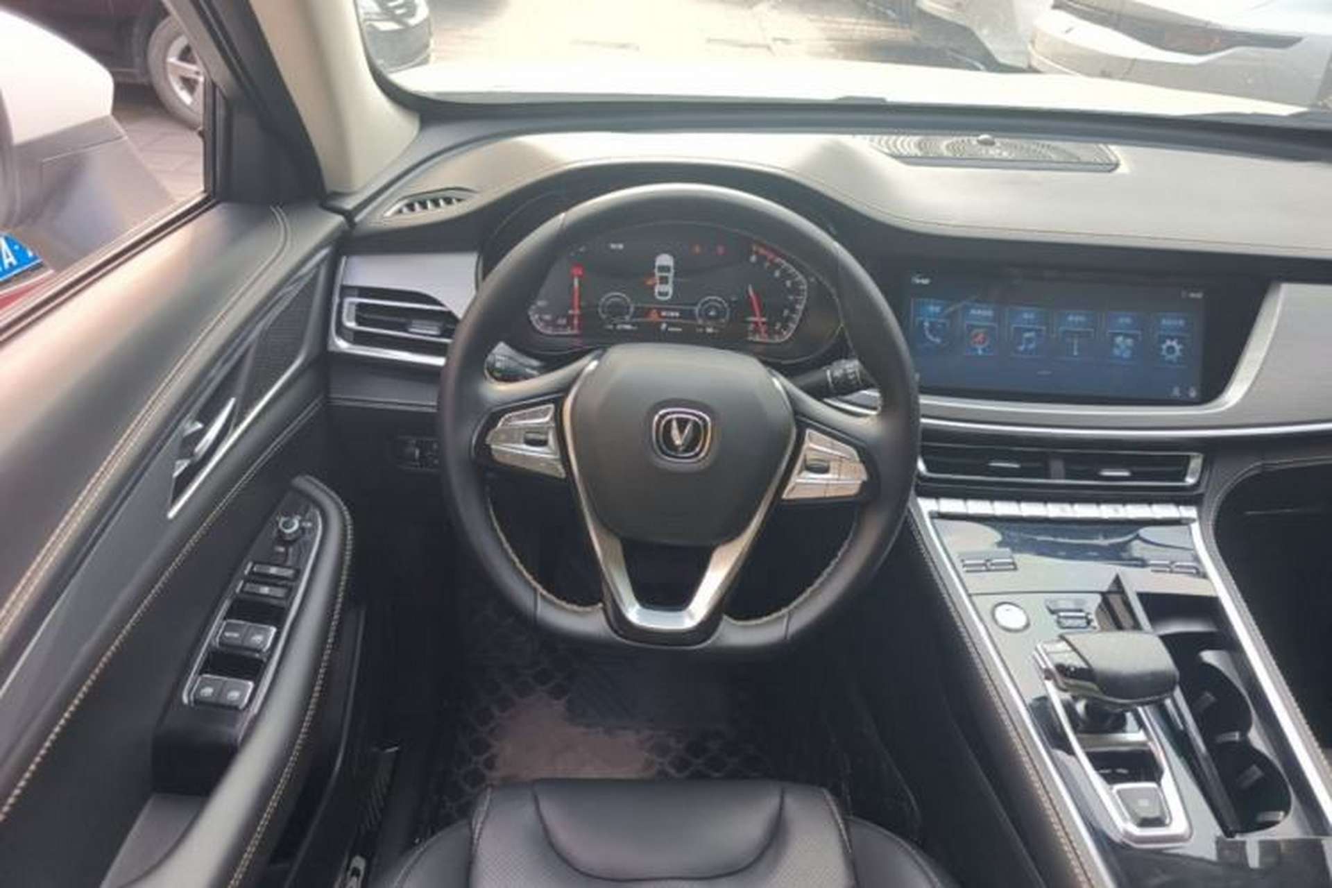 Used CHANGAN CS85 COUPE 2019 1.5T DCT Dynamic Version China VI Standard Steering Wheel