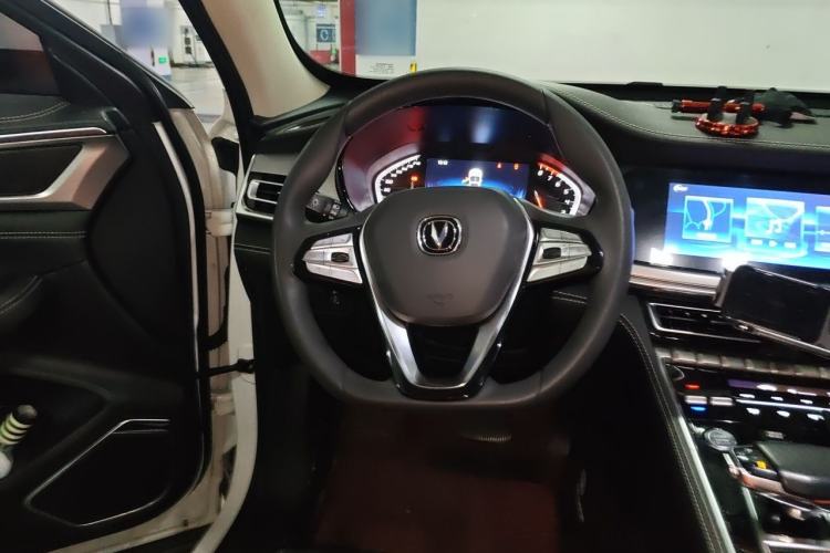 Used CHANGAN CS85 COUPE 2019 1.5T DCT Version China VI Standard Steering Wheel