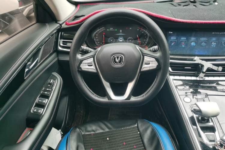 Used CHANGAN CS85 COUPE 2019 2.0T Automatic Luxury Edition China VI Standard Steering Wheel