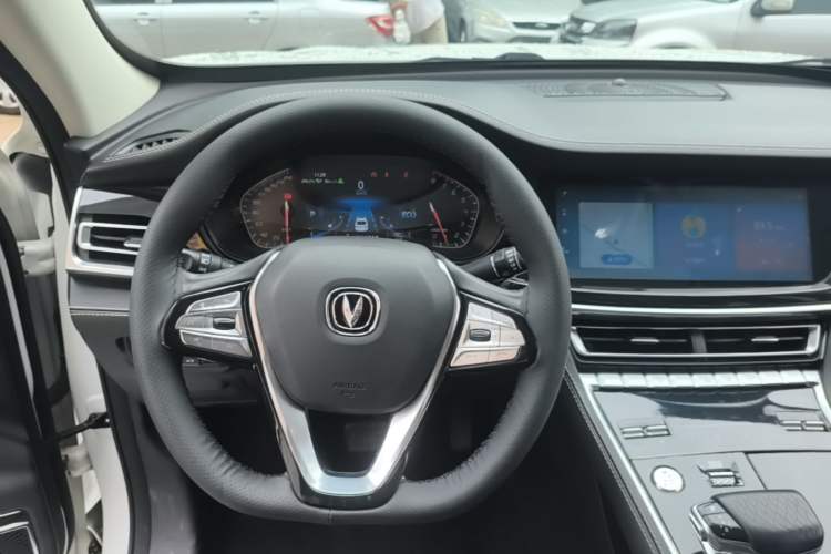 Used CHANGAN CS85 COUPE 2019 1.5T DCT Luxury Version China VI Standard Steering Wheel