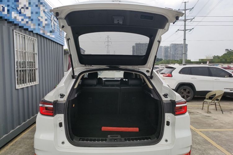 Used CHANGAN CS85 COUPE 2019 1.5T DCT Dynamic Version China VI Standard Trunk