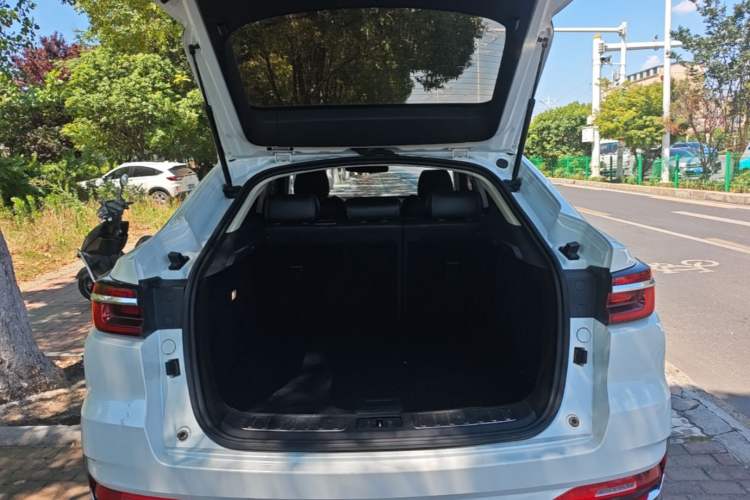 Used CHANGAN CS85 COUPE 2019 1.5T DCT Version China VI Standard Trunk