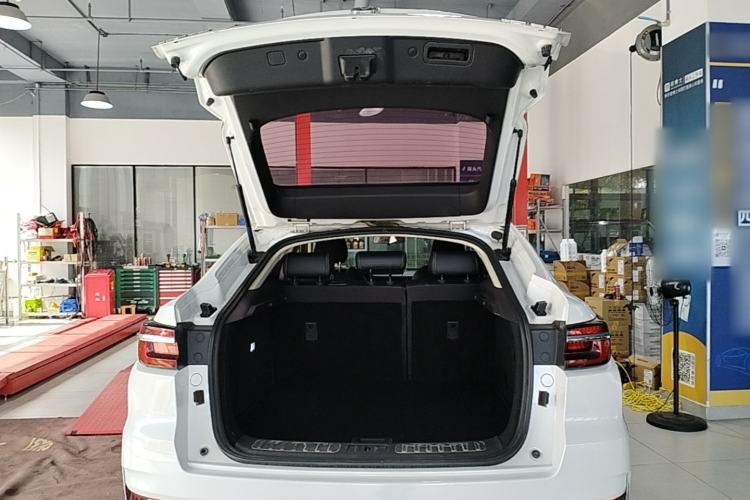 Used CHANGAN CS85 COUPE 2019 1.5T DCT Version China VI Standard Trunk