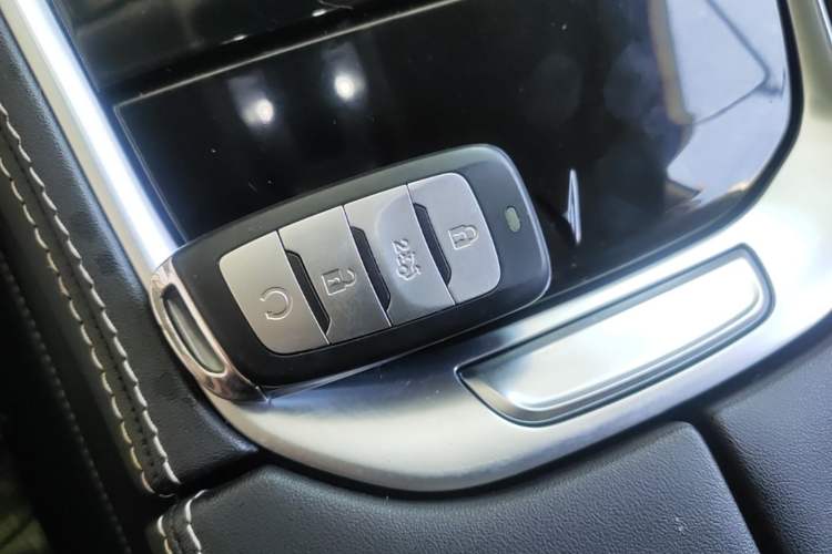 Used CHANGAN CS85 COUPE 2019 2.0T Automatic Luxury Edition China VI Standard Vehicle Key