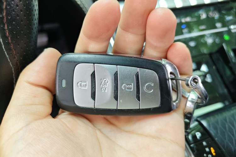 Used CHANGAN CS85 COUPE 2019 2.0T Automatic Version China VI Standard Vehicle Key