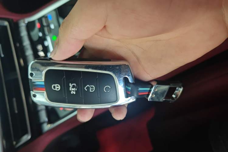 Used CHANGAN CS85 COUPE 2019 1.5T DCT Dynamic Version China VI Standard Vehicle Key