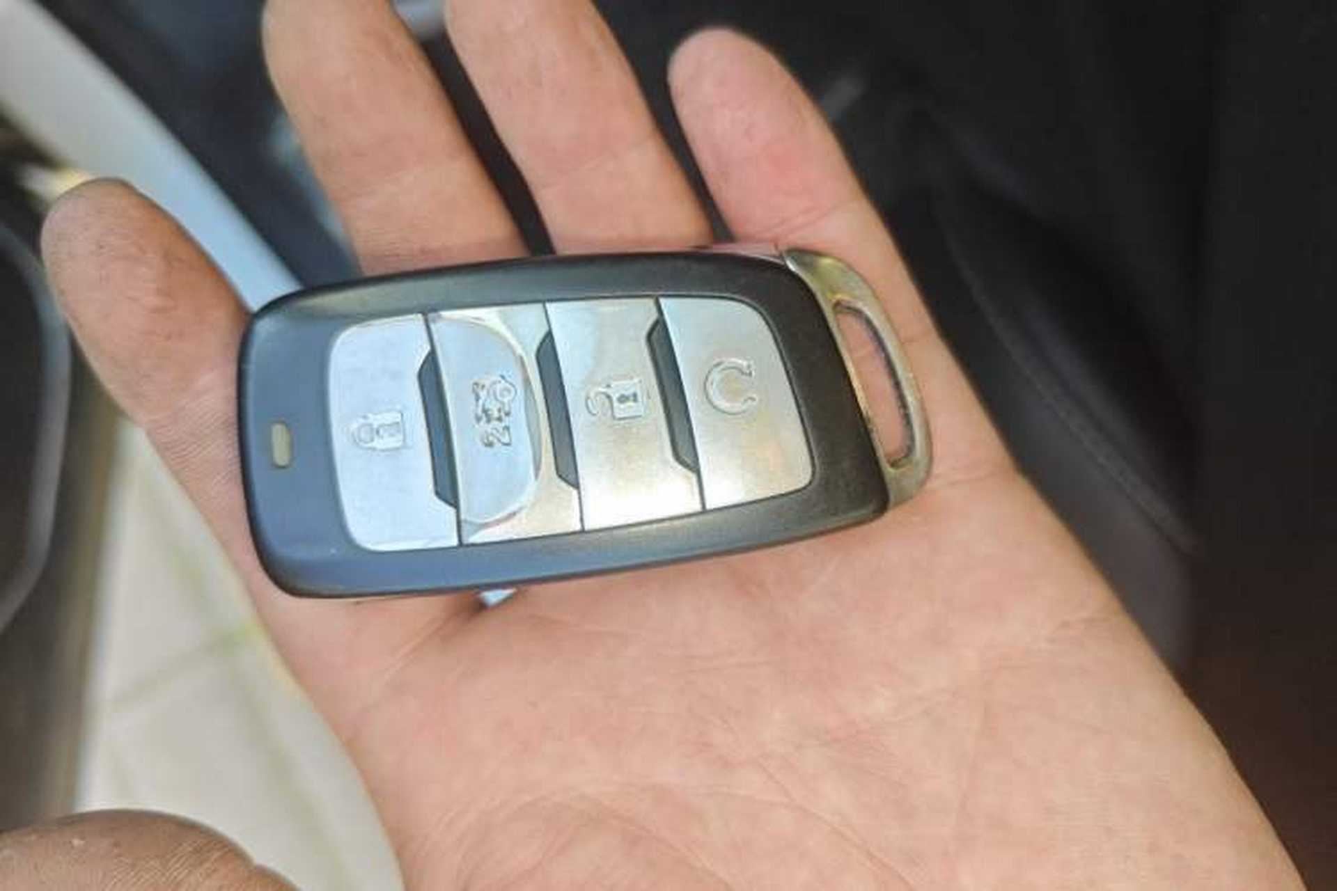 Used CHANGAN CS85 COUPE 2019 2.0T Automatic Version China V Standard Vehicle Key