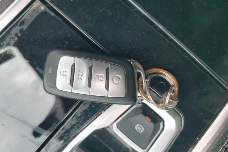 Used CHANGAN CS85 COUPE 2019 2.0T Automatic Luxury Edition China VI Standard Vehicle Key