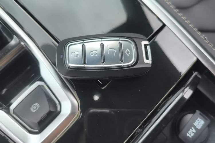 Used CHANGAN CS85 COUPE 2019 1.5T DCT Luxury Version China VI Standard Vehicle Key