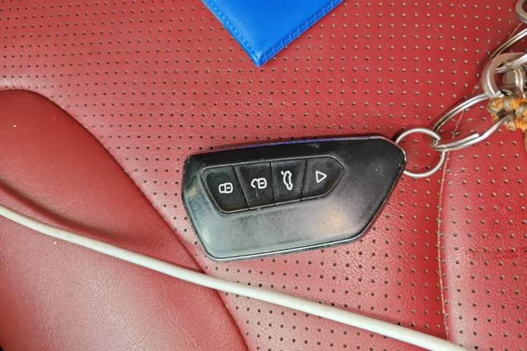 Used CHANGAN CS85 COUPE 2019 1.5T DCT Dynamic Version China VI Standard Vehicle Key
