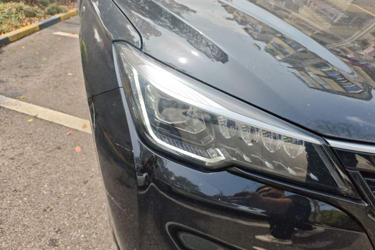 Used CHANGAN CS85 COUPE 2021 1.5T DCT Prestige Model Right Front Headlight