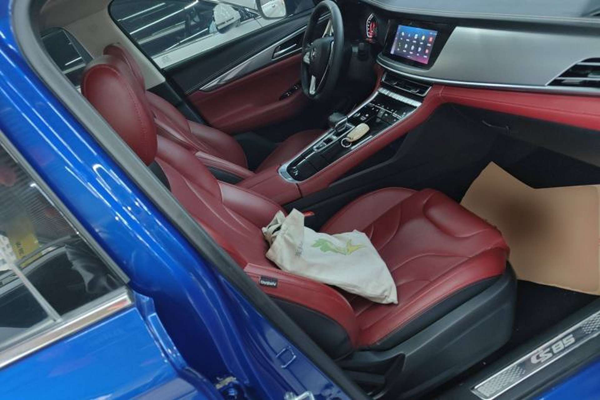 Used CHANGAN CS85 COUPE 2021 1.5T DCT Elite Edition Right Front Seat