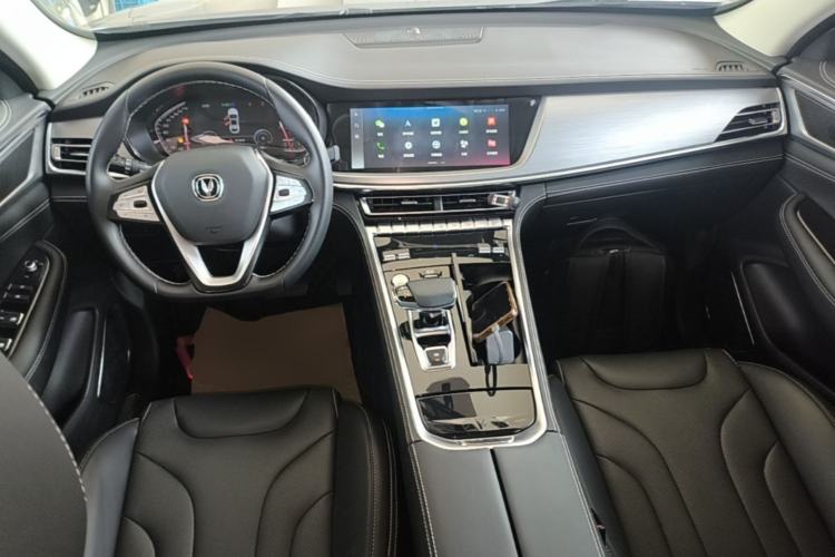 Used CHANGAN CS85 COUPE 2021 1.5T DCT Luxury Edition Center Console
