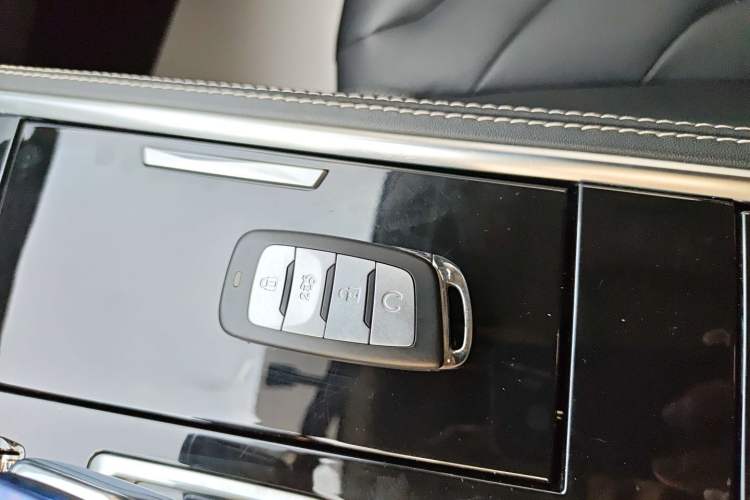 Used CHANGAN CS85 COUPE 2021 2.0T Automatic Prestige Edition Interior 1
