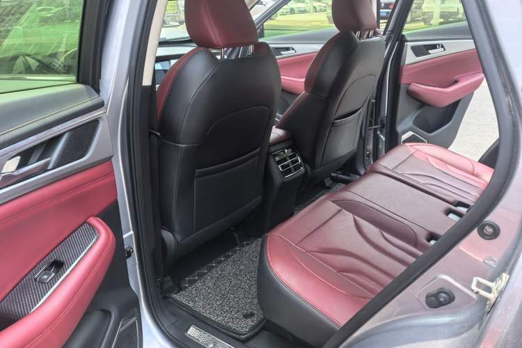 Used CHANGAN CS85 COUPE 2021 1.5T DCT Luxury Edition Interior 2