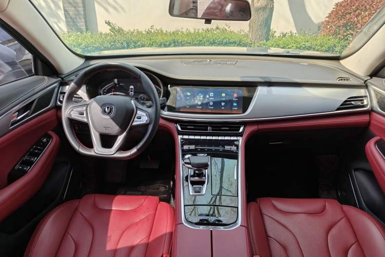 Used CHANGAN CS85 COUPE 2021 1.5T DCT Luxury Edition Interior 3